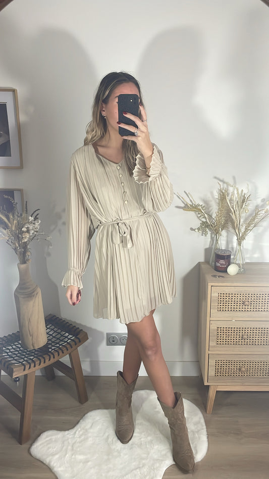 Robe plissée beige AVA